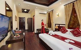 Posh Hotel Hanoi 3*